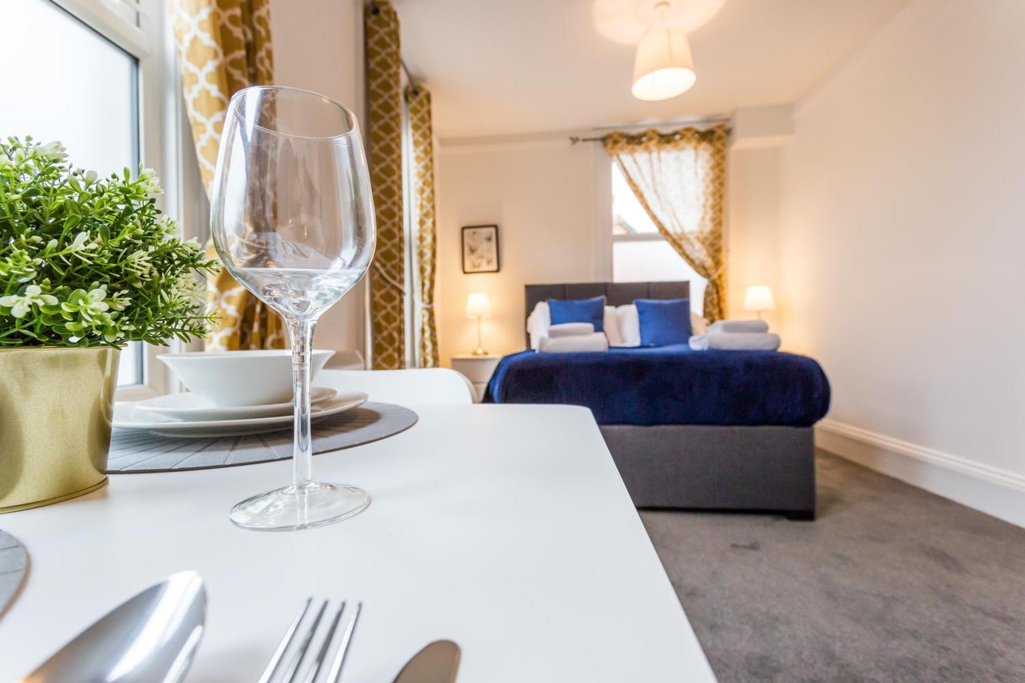 West Street Studio Apartments In Southend エクステリア 写真